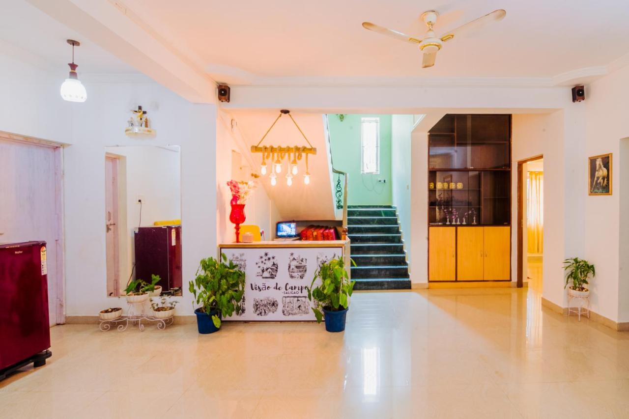 White House In Goa, Truly Amazing Experience Bed & Breakfast Saligao Екстериор снимка